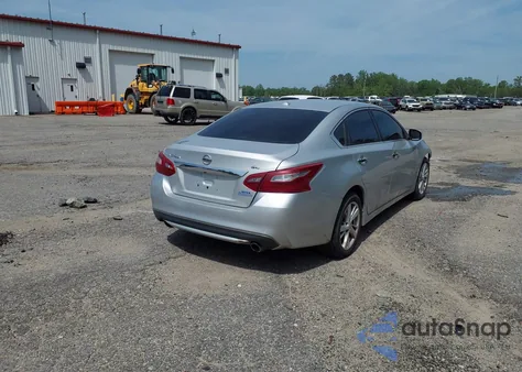 2018 Nissan Altima 2.5 Sl из США, поврежденный, VIN 1N4AL3AP9JC194106